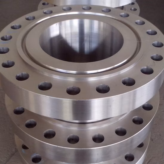 ANSI B16.5/ASTM A105 DIN/GOST/BS Carbon Steel/ Q235 / Stainless Steel FF RF Wn/So/Threaded/Plate/Socket Forged Flange